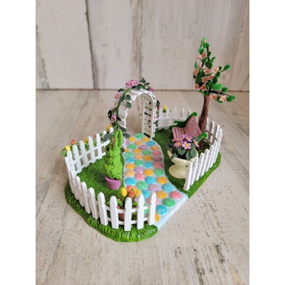 Dept 56 55160 Easter One Hop Walk‎ village accessory decor spring - Picture 5 of 9